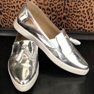 Mussi silver flat shoes women size 7.5